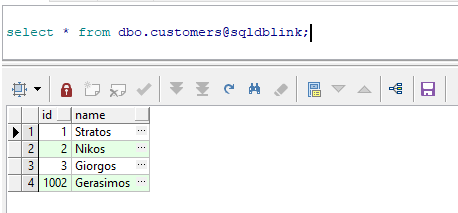 How can we connect Oracle Database to SQL Server using Oracle Gateway on Windows